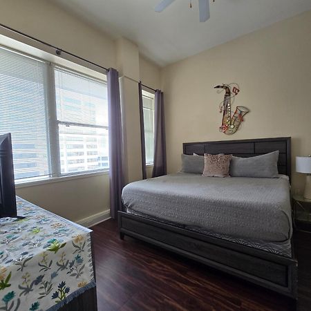 Amazing Condos Beautiful View 2 Blocks To French Quarter, Small Rooftop Pool, Gym, Seanger Theater, Super Dome, And Bourbon St New Orleans Zimmer foto