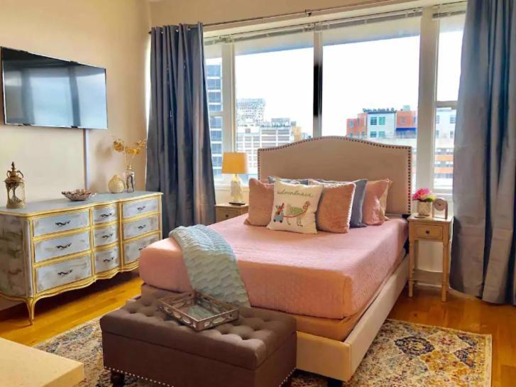 Amazing Condos Beautiful View 2 Blocks To French Quarter, Small Rooftop Pool, Gym, Seanger Theater, Super Dome, And Bourbon St New Orleans Zimmer foto