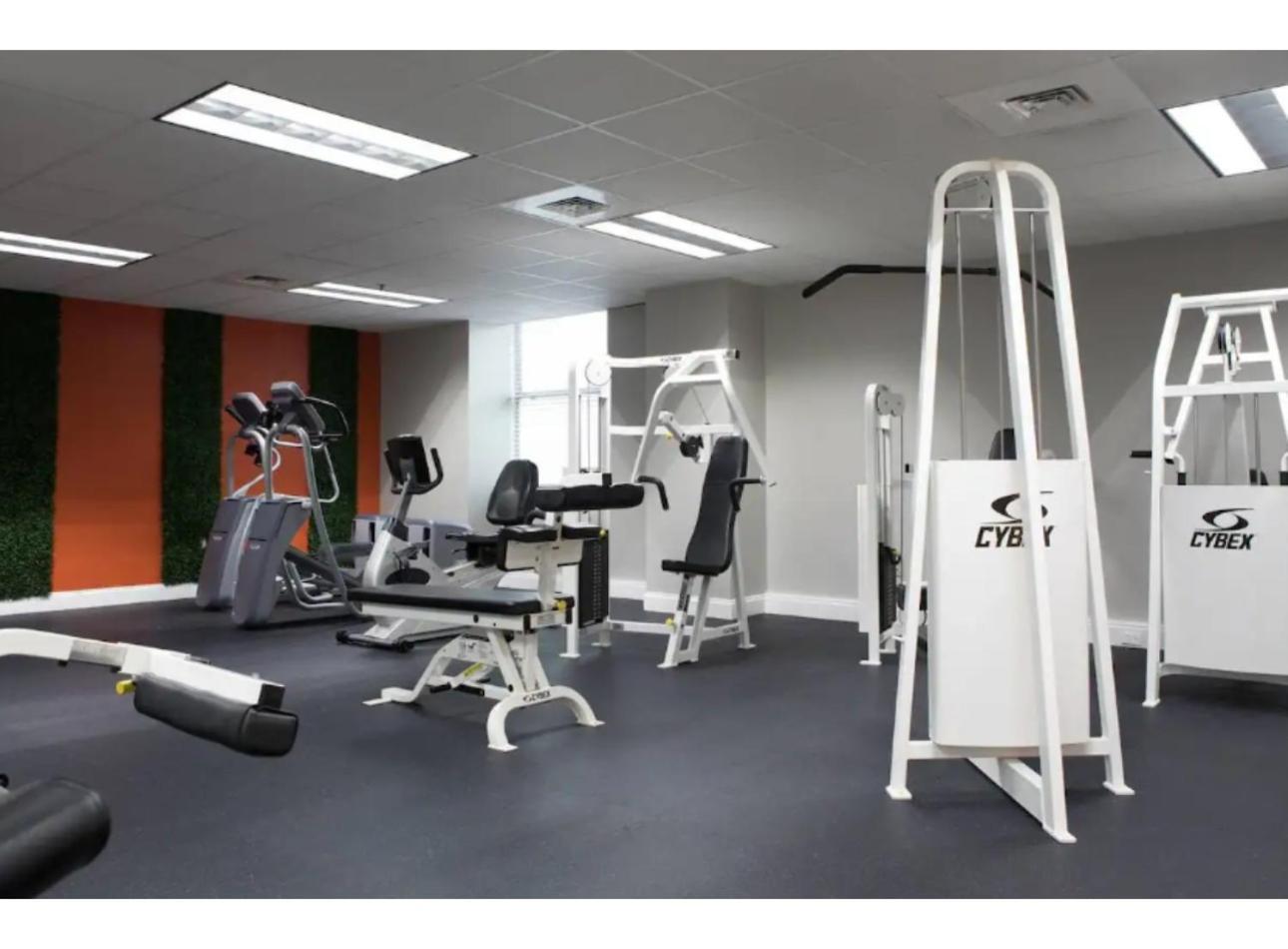 Amazing Condos Beautiful View 2 Blocks To French Quarter, Small Rooftop Pool, Gym, Seanger Theater, Super Dome, And Bourbon St New Orleans Exterior foto