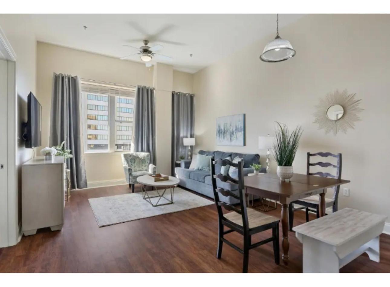 Amazing Condos Beautiful View 2 Blocks To French Quarter, Small Rooftop Pool, Gym, Seanger Theater, Super Dome, And Bourbon St New Orleans Zimmer foto